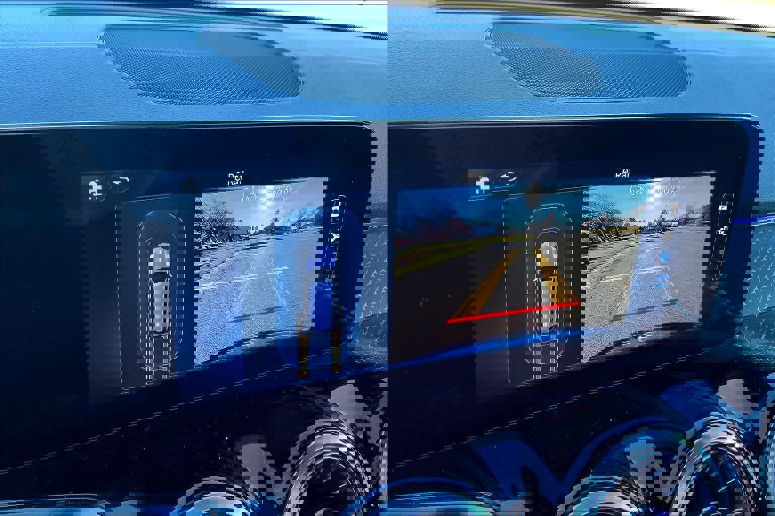 Used 2025 Mercedes-Benz GLB 250 GLB 250 image 28