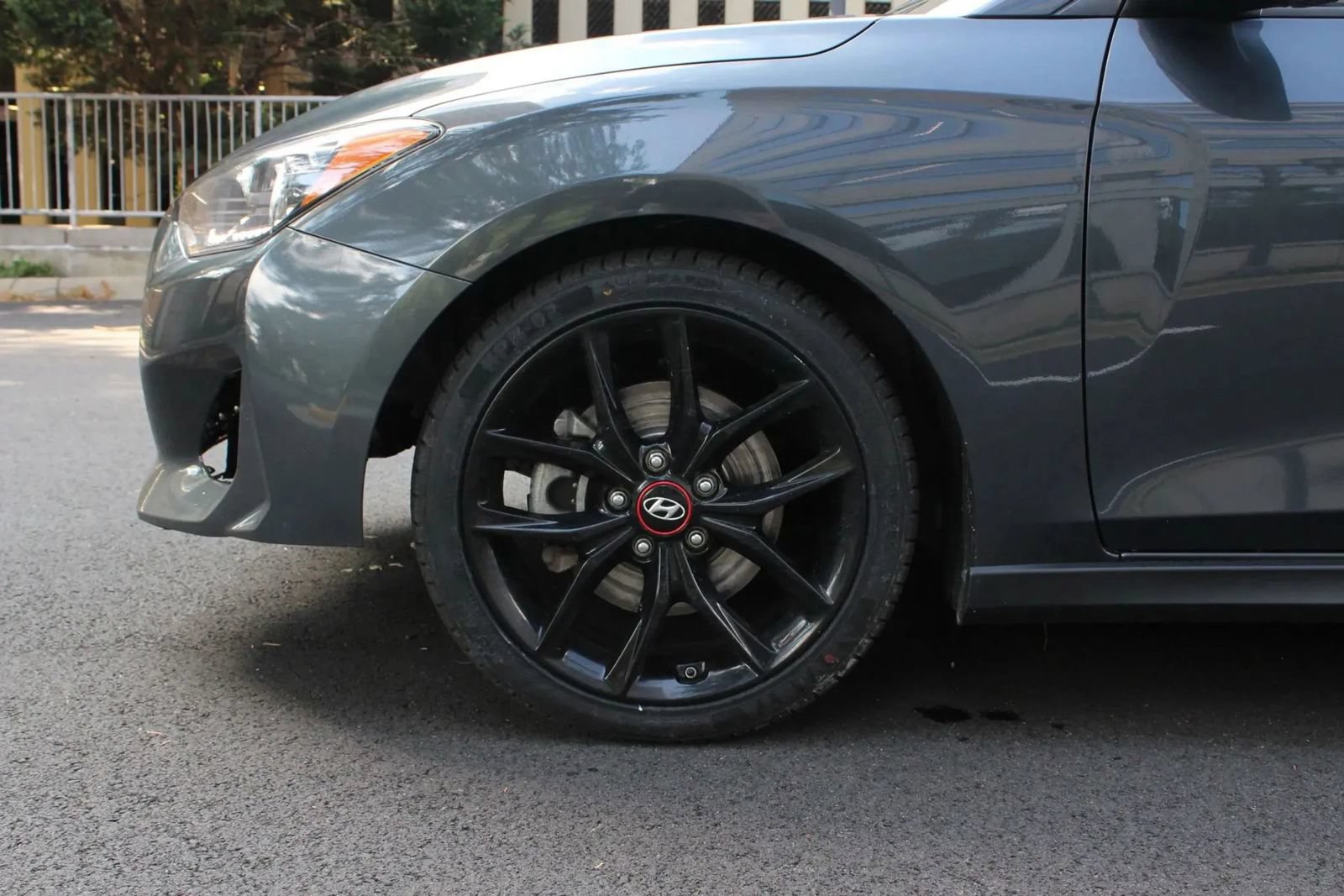 Used 2019 Hyundai Veloster Turbo R-Spec FWD image 9
