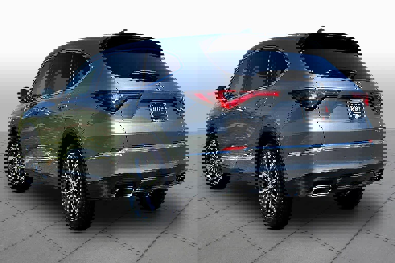 Used 2024 Acura MDX SH-AWD w/ Technology Package image 12