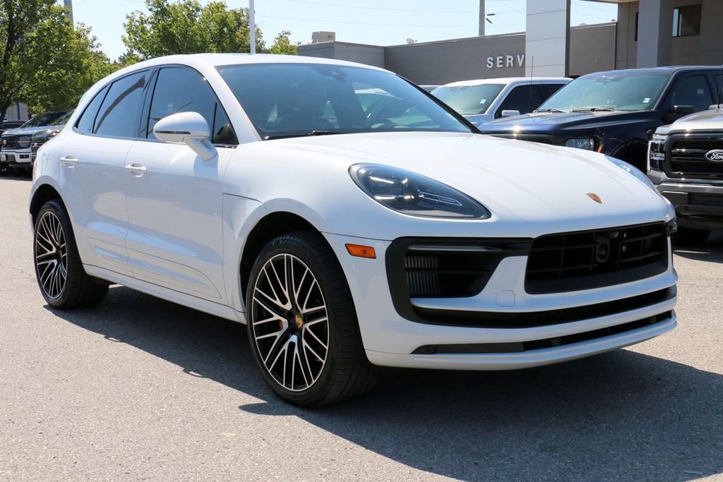 Used 2024 Porsche Macan S AWD/4WD image 4