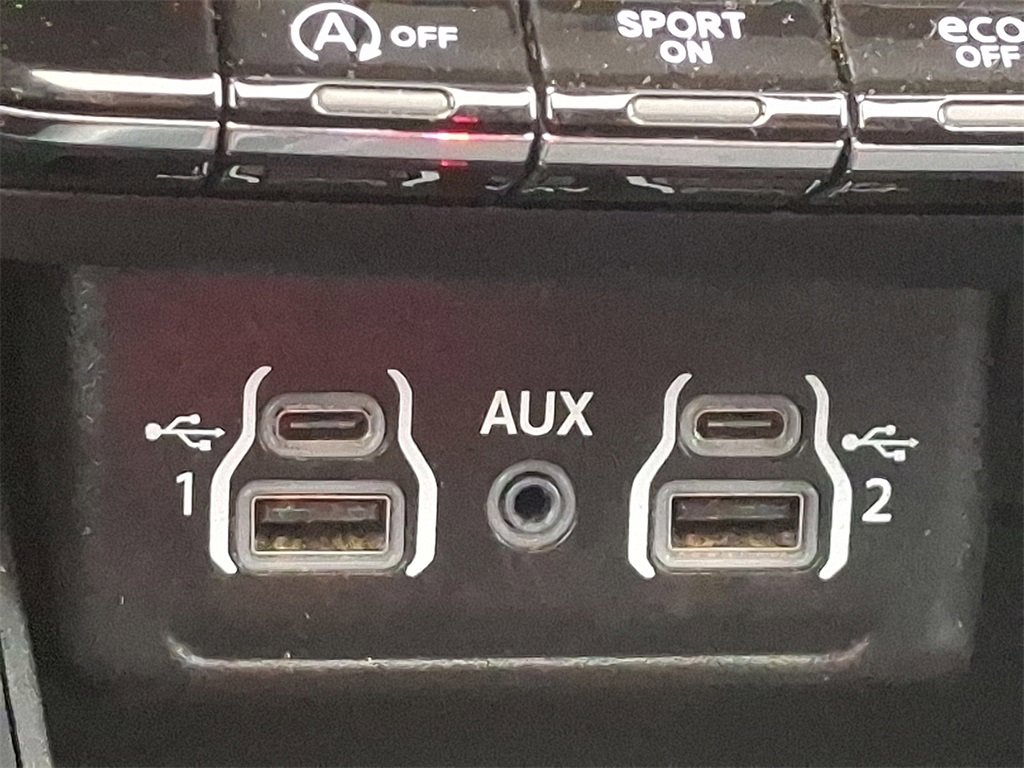 Used 2024 Dodge Durango GT image 26