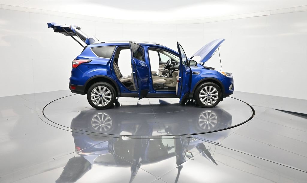 Used 2017 Ford Escape Titanium image 48