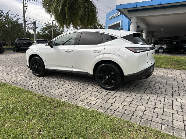 Used 2025 Nissan Murano SV AWD/4WD image 33