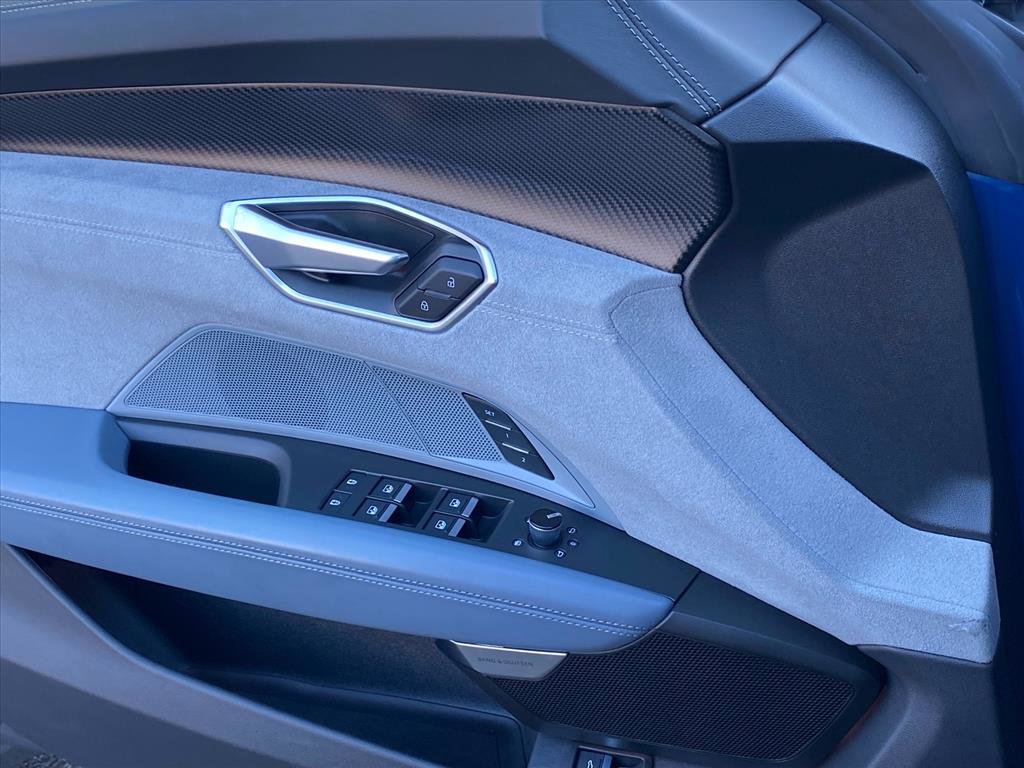 Used 2022 Audi e-tron GT Prestige w/ Prestige Package image 20