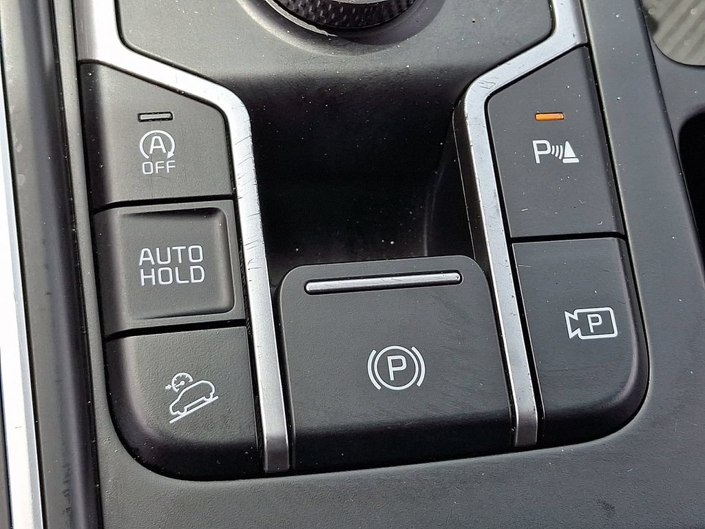 Used 2024 Kia Sorento S FWD image 24
