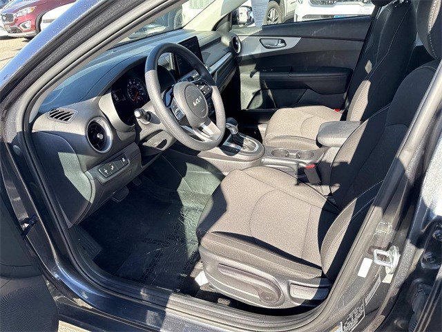 Used 2022 Kia Forte LXS w/ LXS Technology Package image 14
