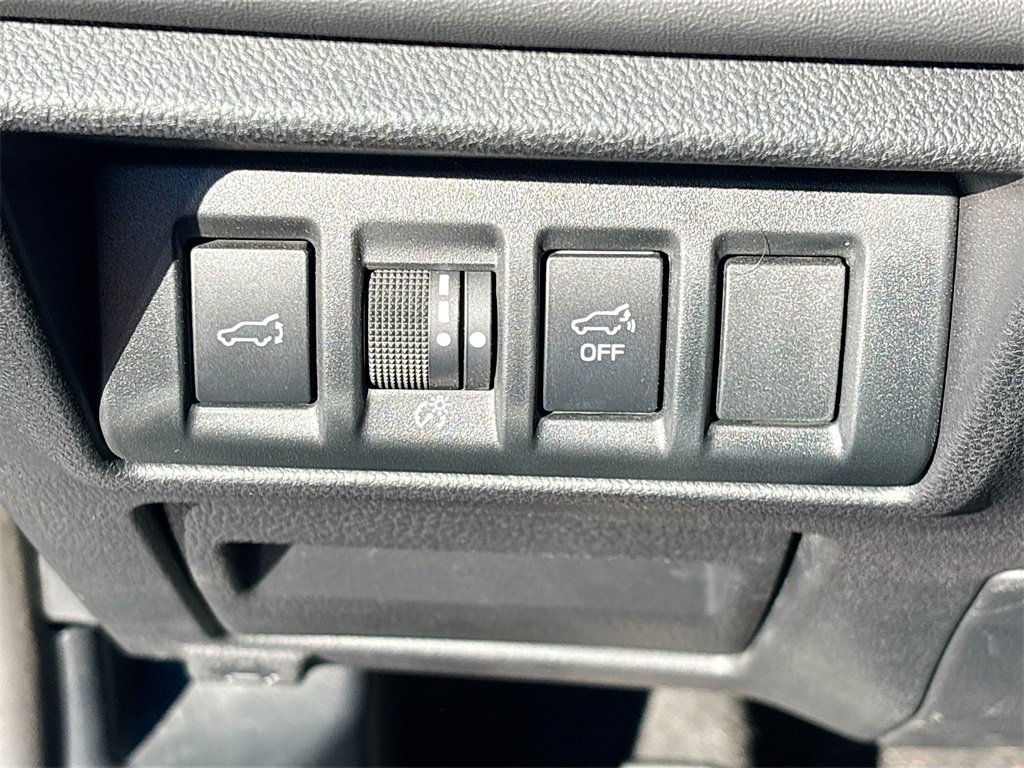 Used 2024 Subaru Outback Limited image 10