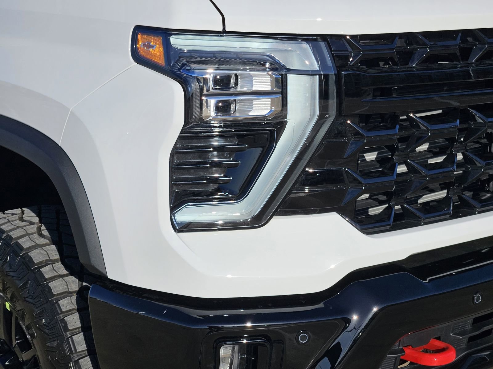 New 2026 Chevrolet Silverado 2500 ZR2 image 9