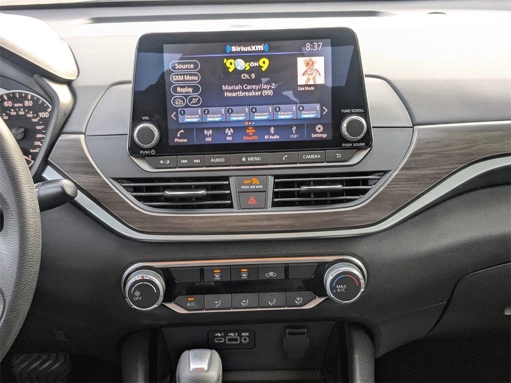 Used 2024 Nissan Altima 2.5 SV image 18