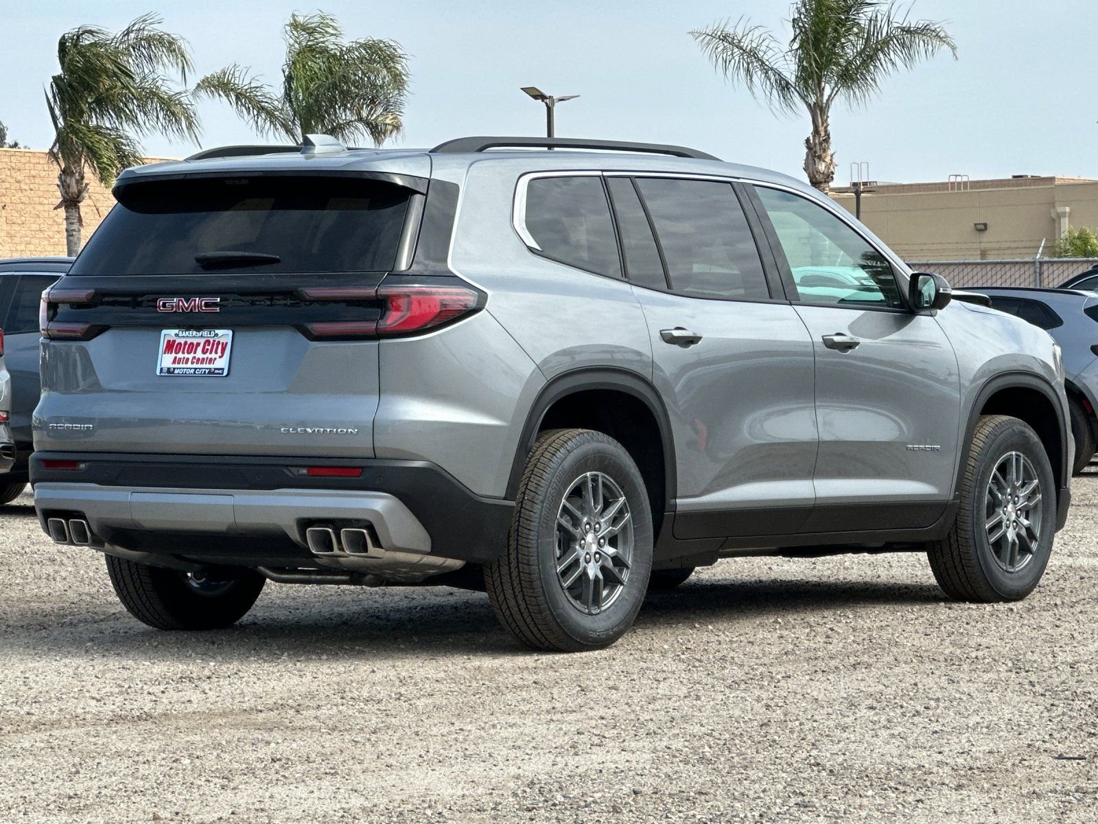 New 2026 GMC Acadia Elevation FWD video 4