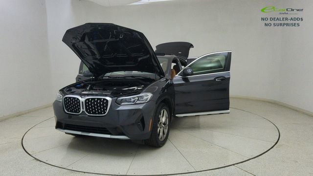 Used 2025 BMW X4 xDrive30i AWD/4WD image 75