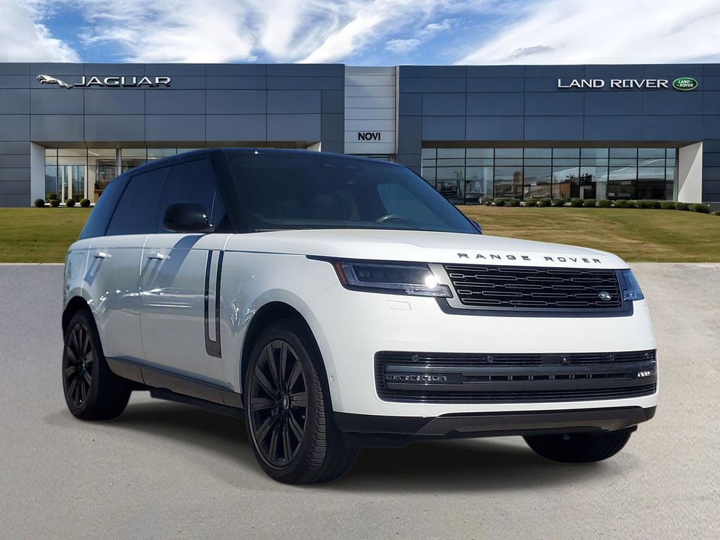 Certified 2025 Land Rover Range Rover Autobiography AWD/4WD image 2