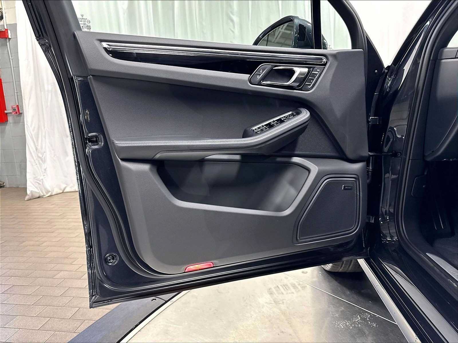 New 2026 Porsche Macan S AWD/4WD image 22