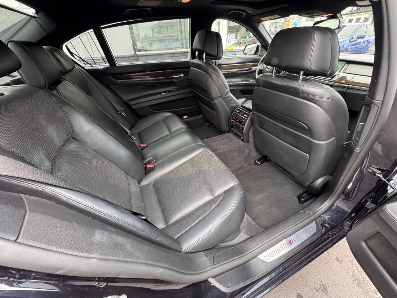 Used 2014 BMW 750Li xDrive AWD/4WD image 15