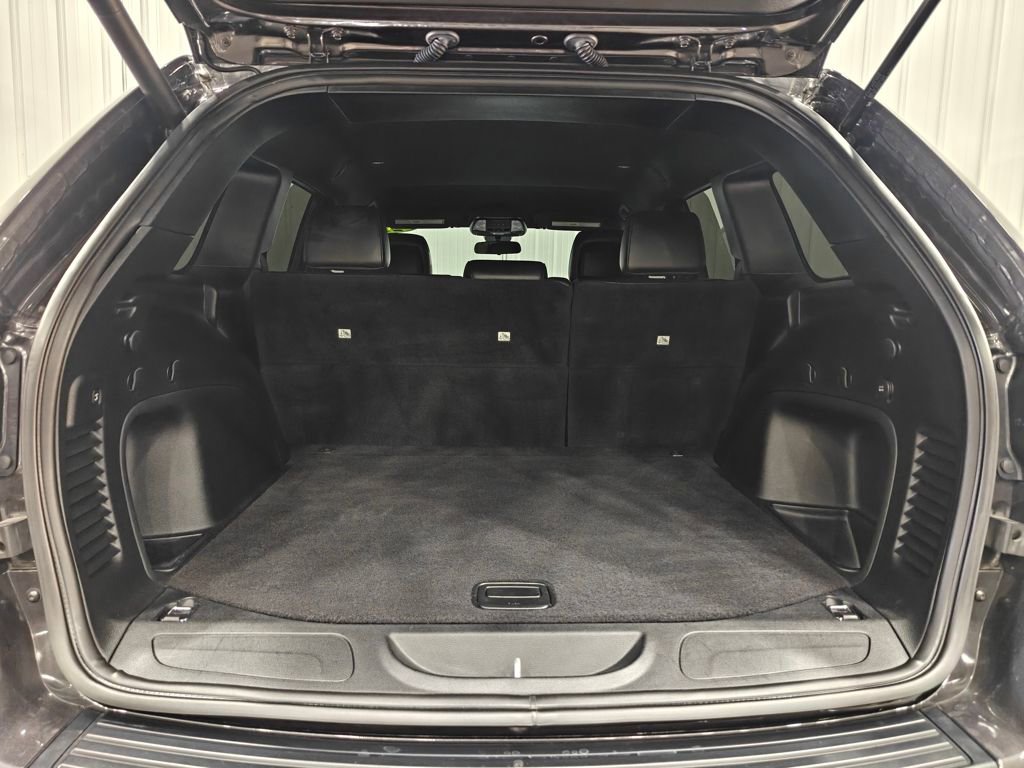 Used 2021 Jeep Grand Cherokee Laredo X image 27