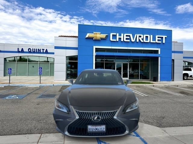 Used 2021 Lexus ES 350 w/ Premium Package FWD image 3