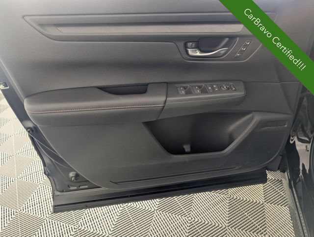 Used 2025 Honda CR-V Sport-L image 11