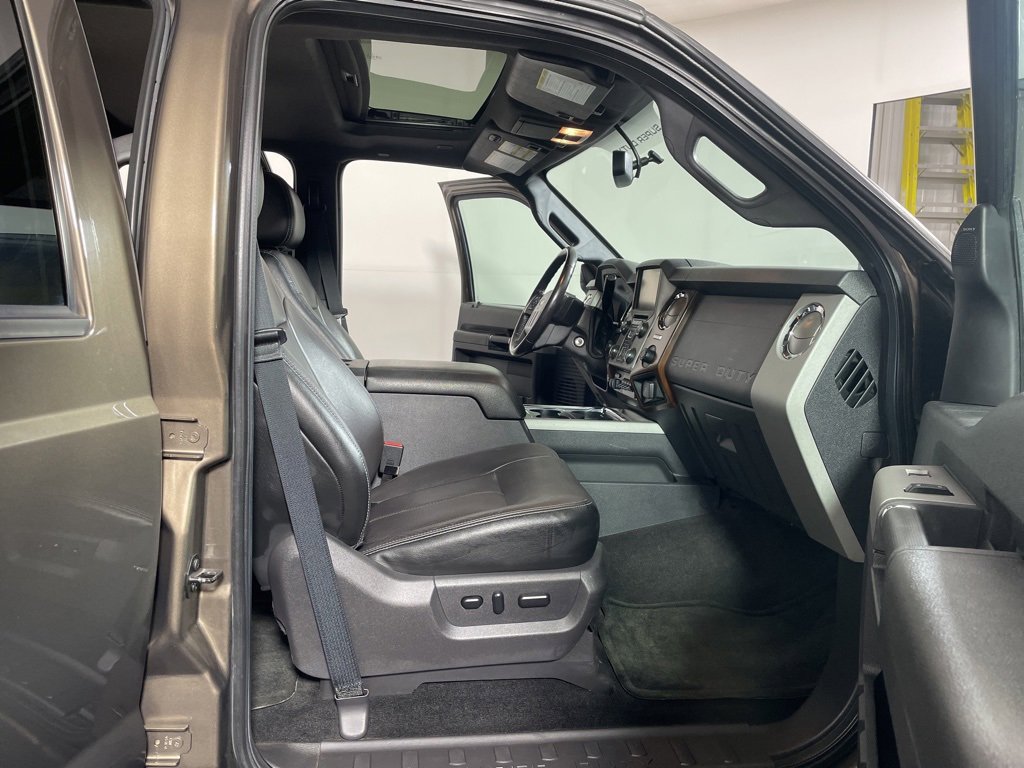 Used 2016 Ford F350 Lariat w/ Lariat Ultimate Package image 24