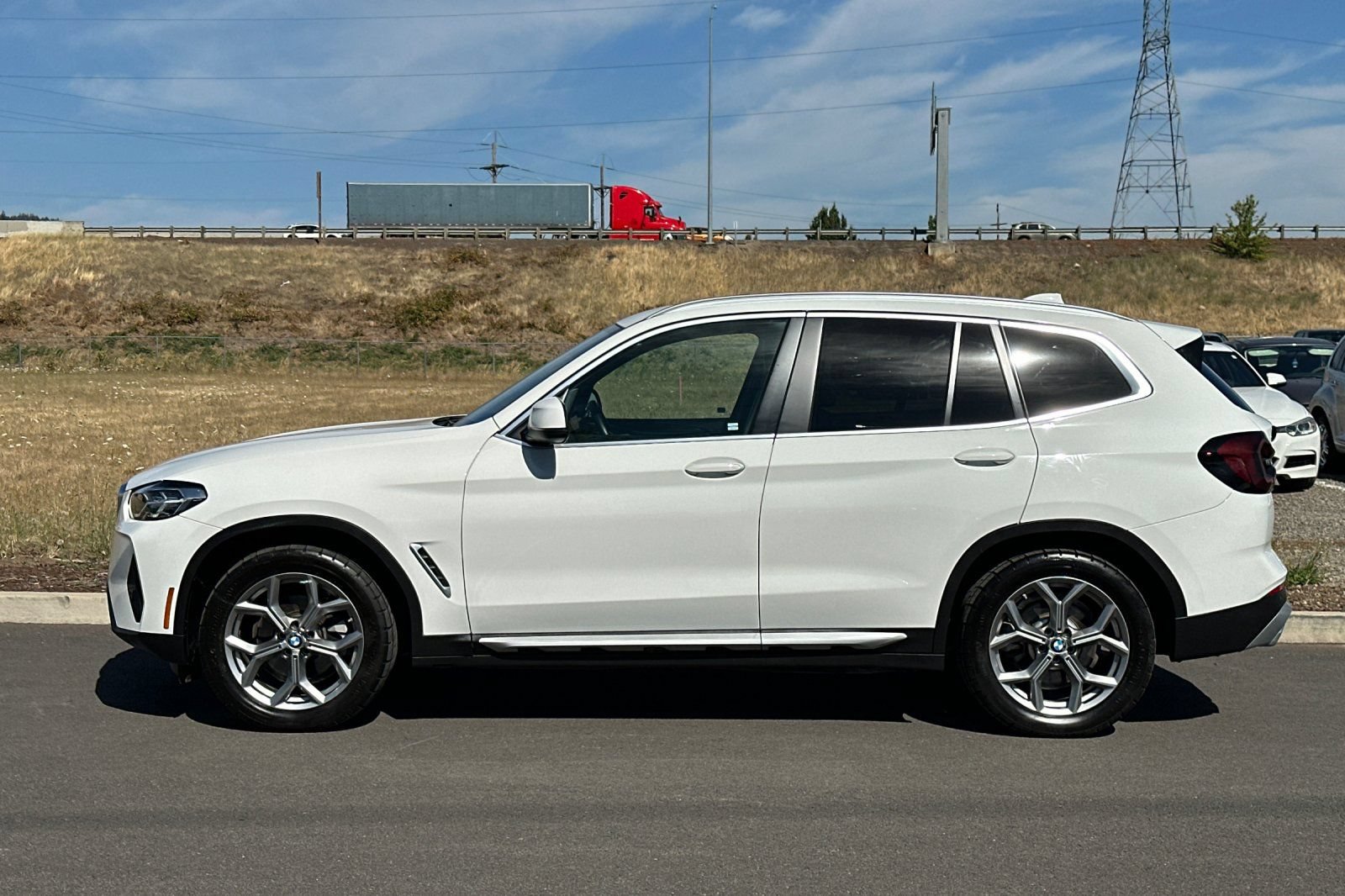 Used 2024 BMW X3 xDrive30i AWD/4WD image 6