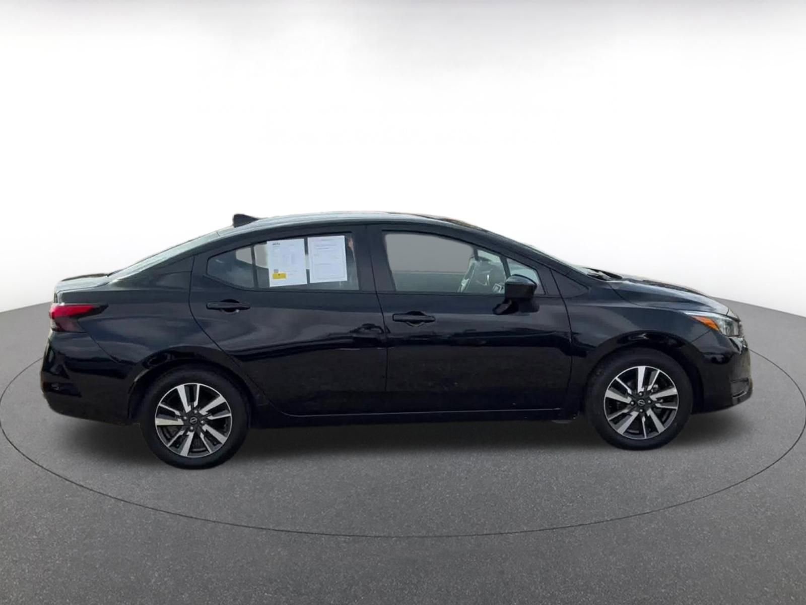 Used 2025 Nissan Versa SV image 13