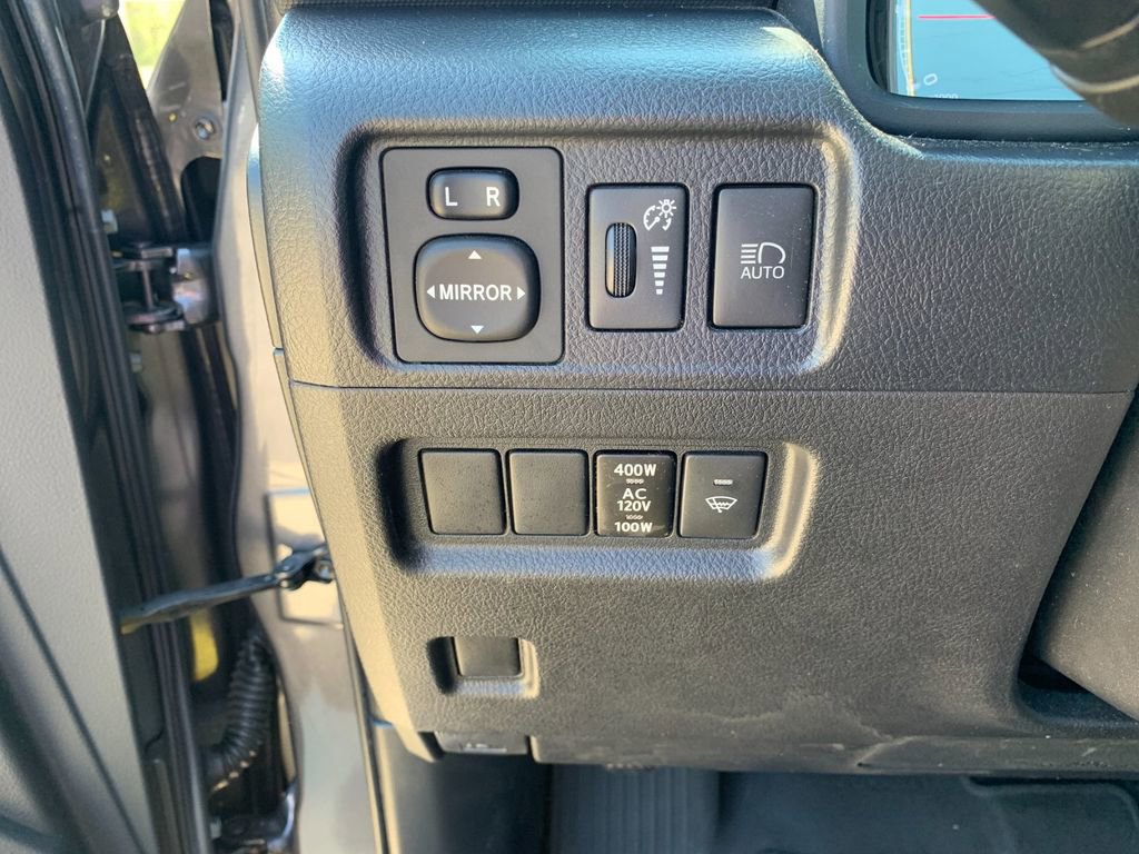 Used 2022 Toyota 4Runner SR5 Premium w/ Moonroof Package image 32