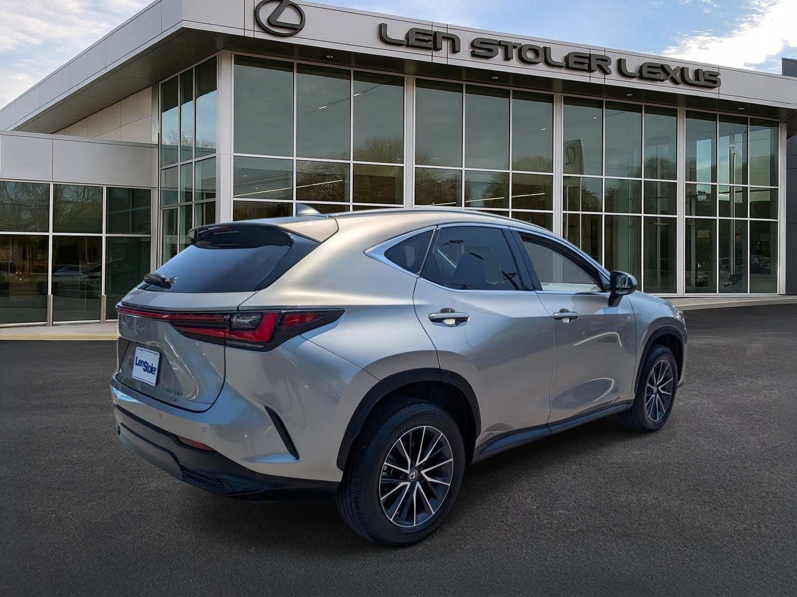 Certified 2024 Lexus NX 350 AWD image 3