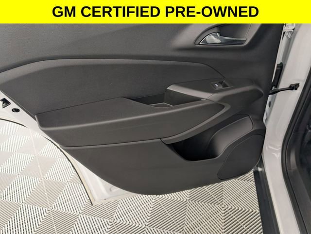 Certified 2025 Chevrolet Trax LS w/ Driver Confidence Package FWD image 25