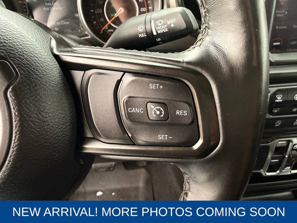 Used 2022 Jeep Gladiator Willys image 18