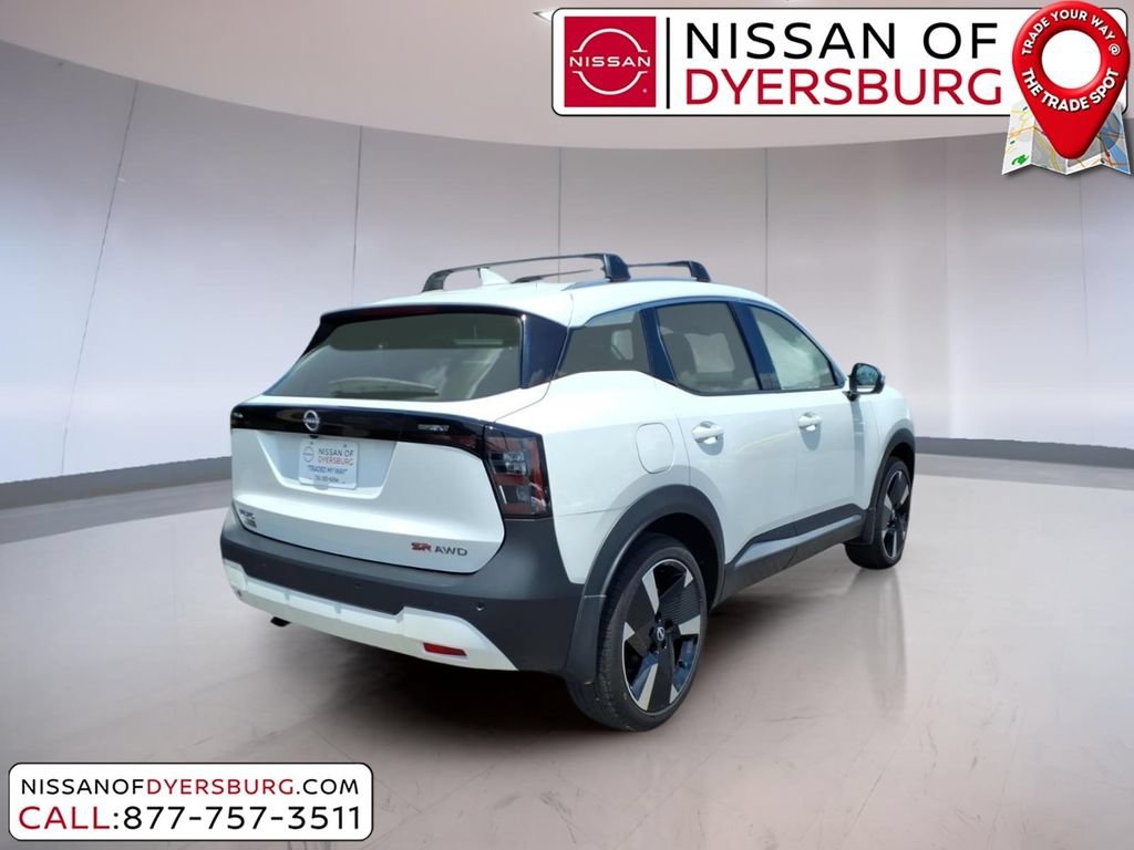 New 2025 Nissan Kicks SR w/ Illumination Package AWD/4WD image 3