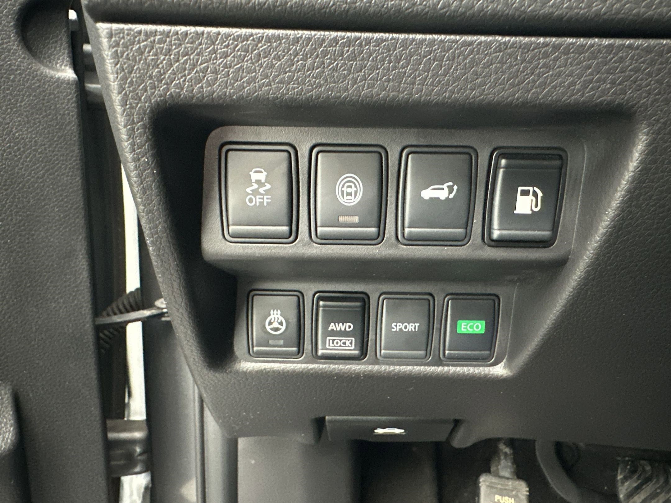 Used 2018 Nissan Rogue SL w/ Premium Package image 31