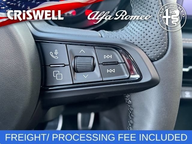 New 2026 Alfa Romeo Tonale w/ Black Premium Package AWD/4WD image 21