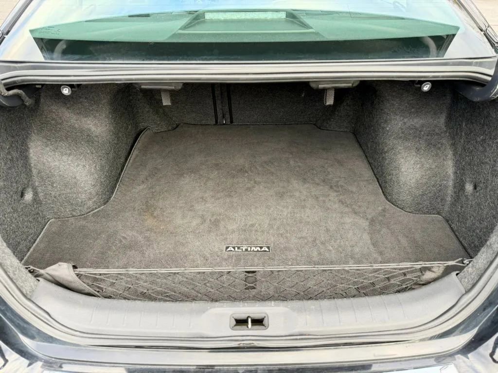 Used 2019 Nissan Altima 2.5 SV image 15