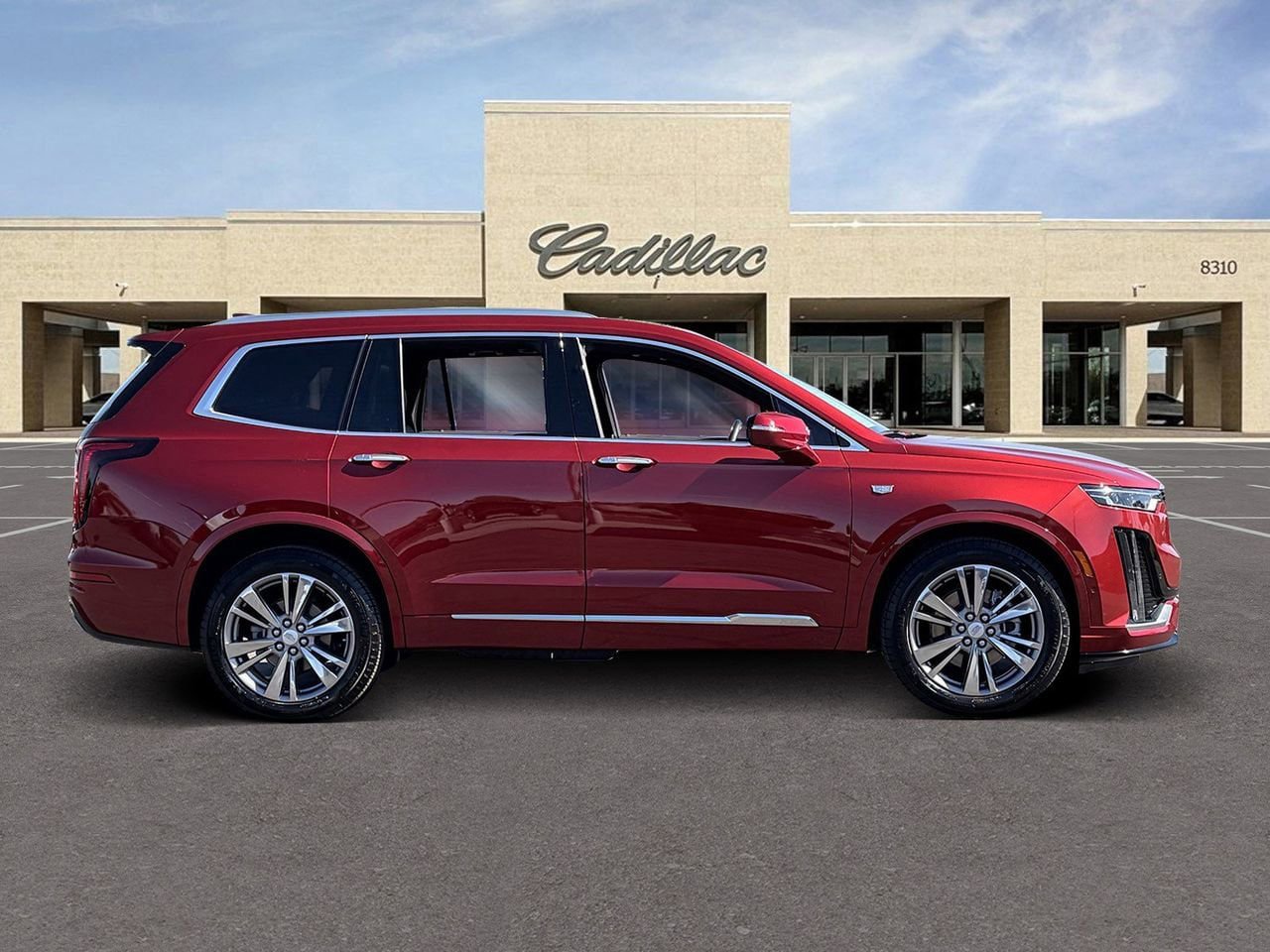Certified 2025 Cadillac XT6 Premium Luxury w/ Platinum Package image 4
