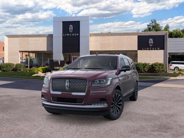 New 2024 Lincoln Navigator L Reserve AWD/4WD image 3
