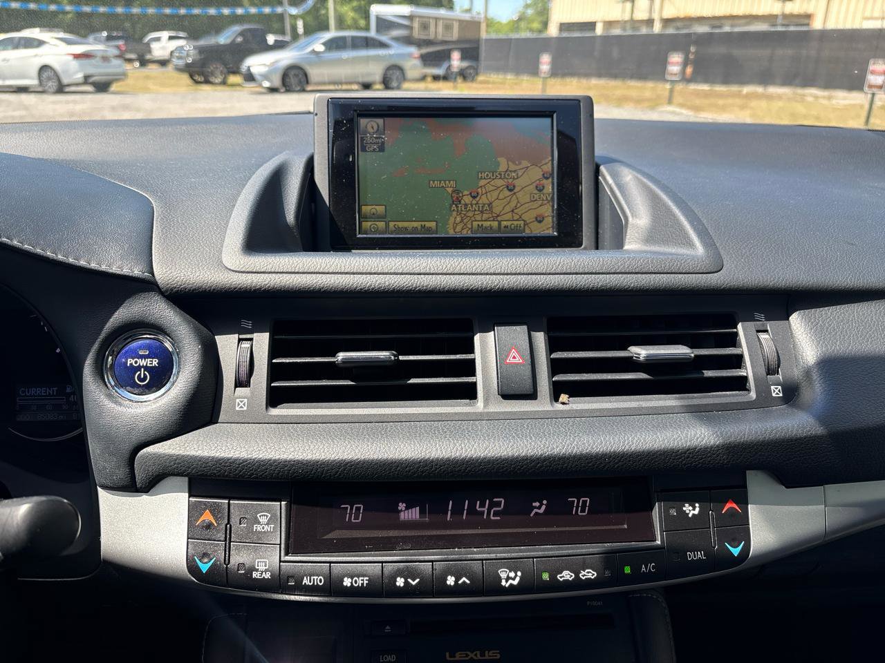 Used 2012 Lexus CT 200h Premium w/ Leather Pkg FWD image 13