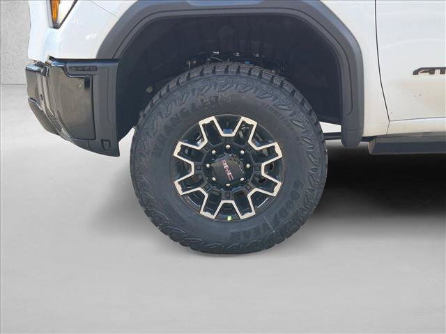 New 2026 GMC Sierra 2500 AT4X w/ LPO, Black Badging Package AWD/4WD image 10