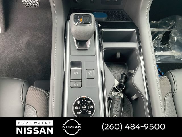 New 2026 Nissan Pathfinder SL w/ Cargo Package AWD/4WD image 26