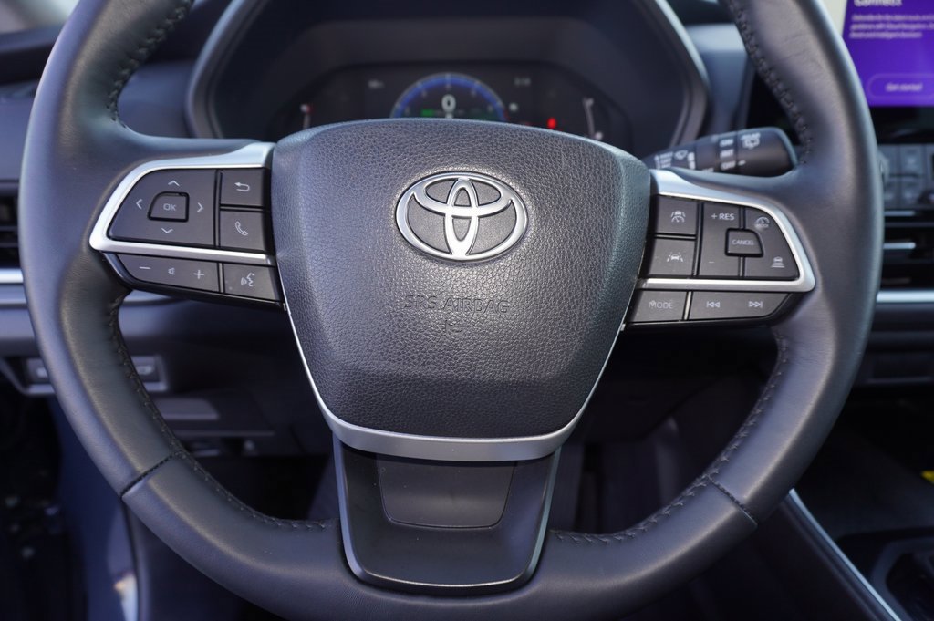 Certified 2025 Toyota Grand Highlander FWD image 20