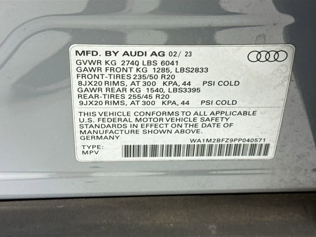 Used 2023 Audi Q4 e-tron Prestige w/ 20" Wheel Package AWD/4WD image 34