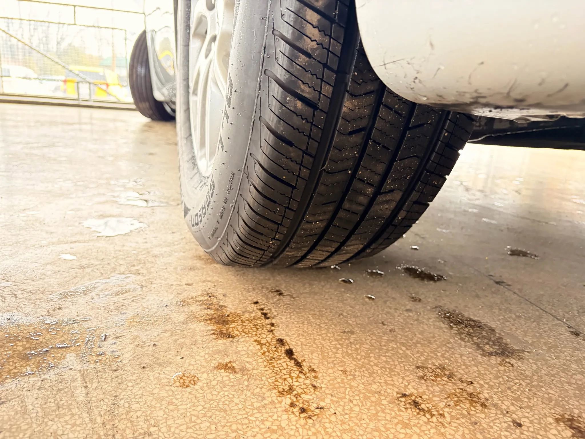 Used 2023 Chrysler Pacifica Touring image 36