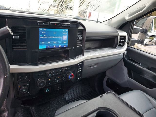 Used 2024 Ford F250 XL image 26