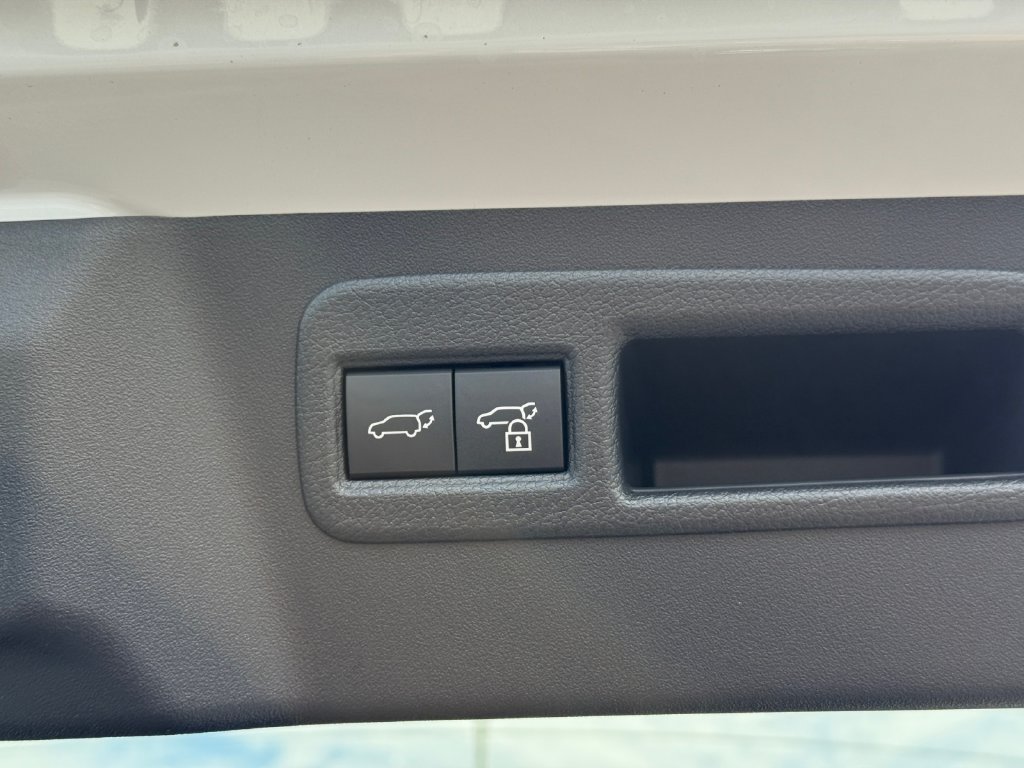 New 2026 Toyota C-HR AWD/4WD image 24