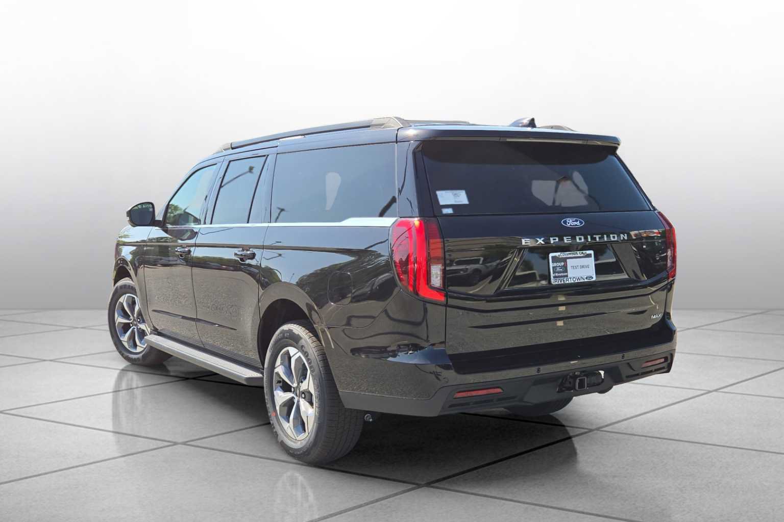 New 2027 Ford Expedition Max Active RWD image 13