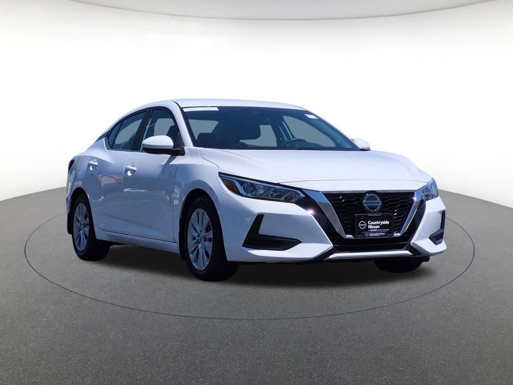 Used 2021 Nissan Sentra S FWD image 2