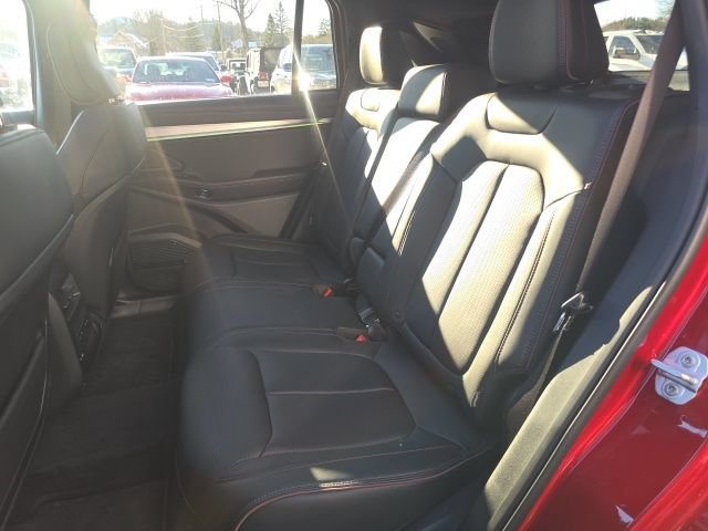 Used 2024 Jeep Wagoneer Launch Edition AWD/4WD image 30