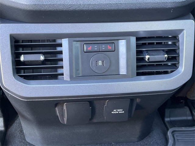 Certified 2024 Ford F250 Lariat w/ Lariat Ultimate Package image 16