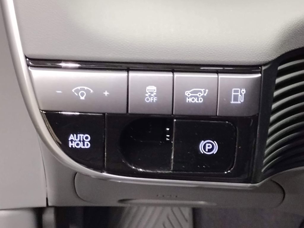 New 2026 Hyundai Ioniq 5 SEL image 24
