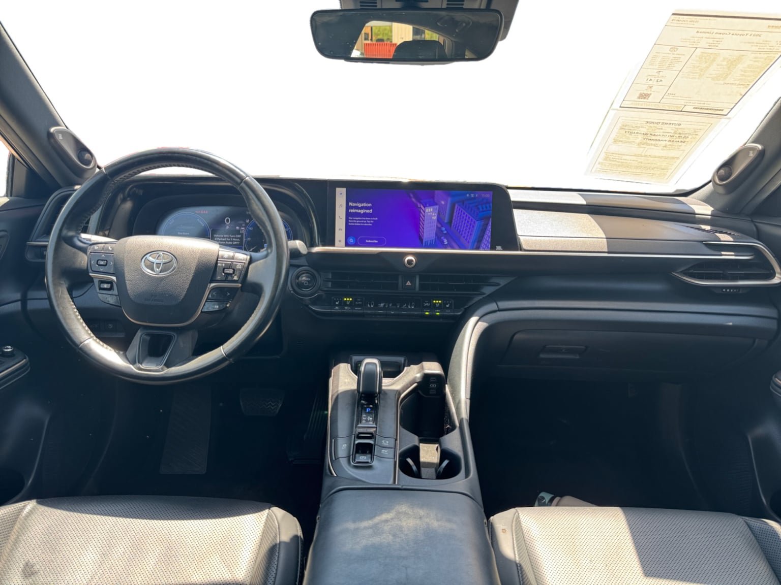 Used 2023 Toyota Crown AWD/4WD image 12