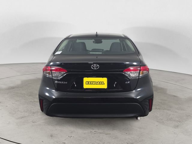 Used 2023 Toyota Corolla LE FWD image 4
