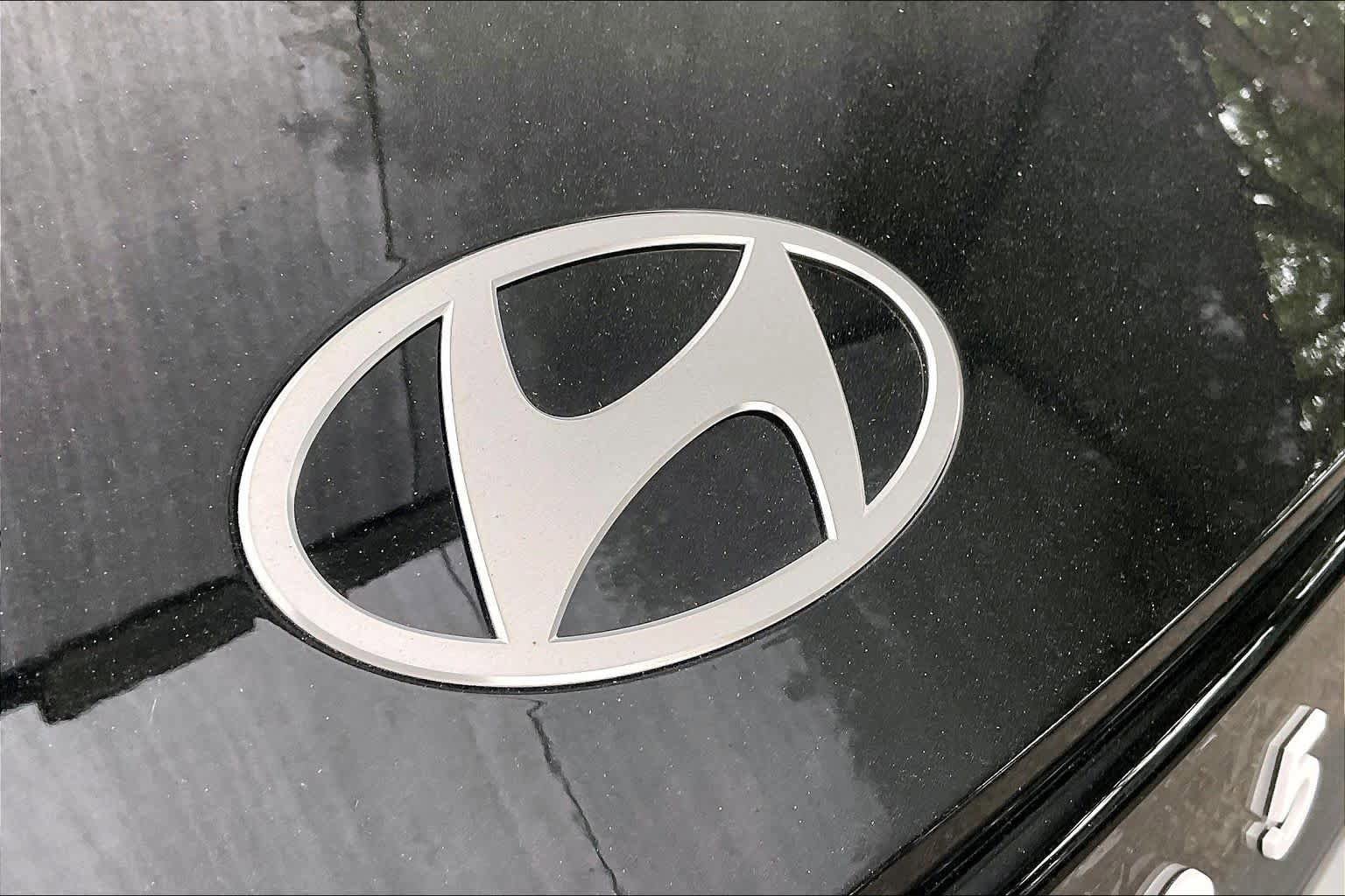 Certified 2026 Hyundai Ioniq 5 SEL RWD image 30